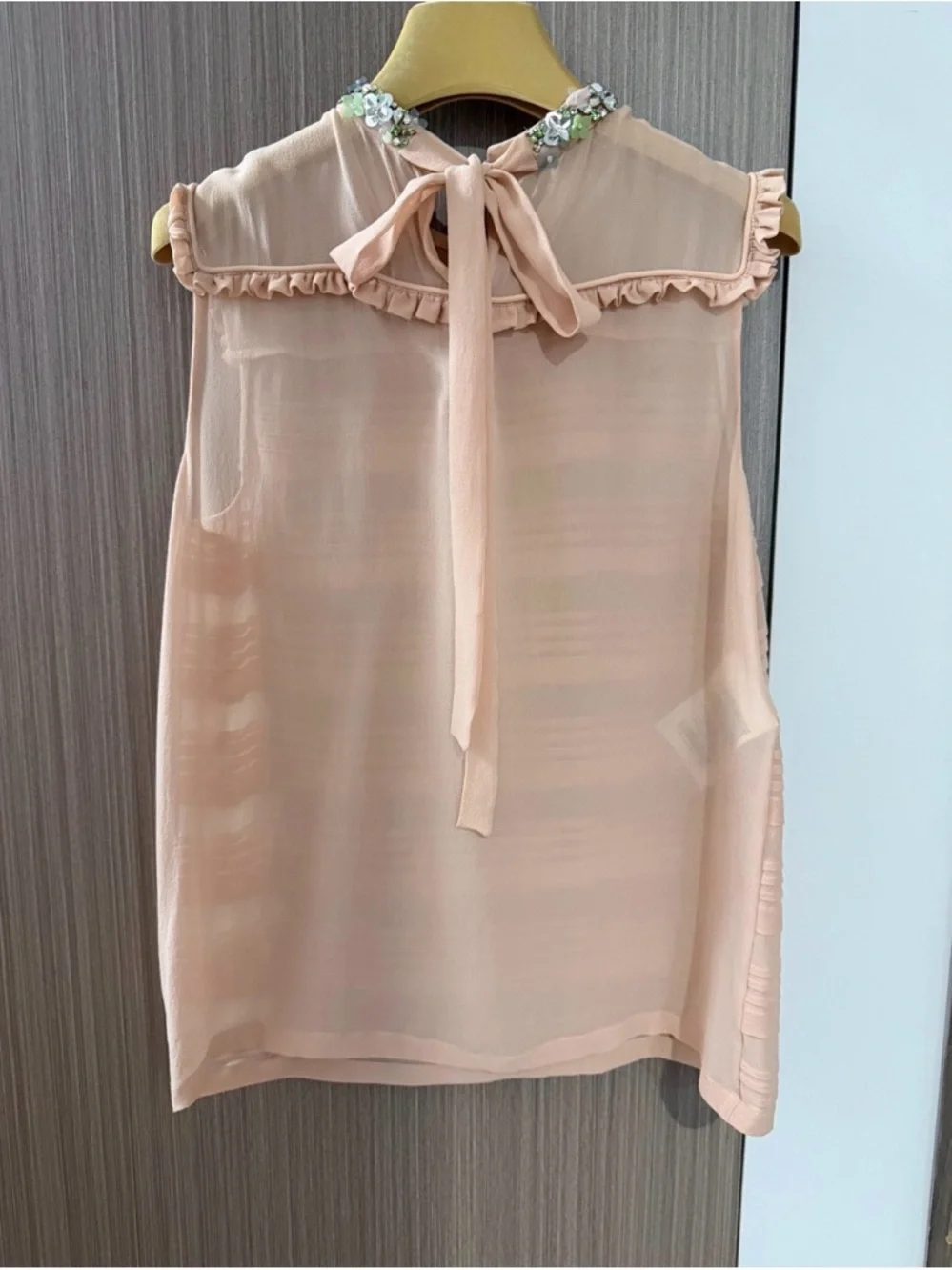🚩steal Miu Miu Blush Pink Ruffle Trim Embellished Neck Camisole - Picture 2 of 8